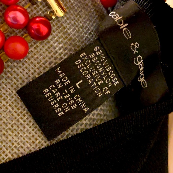 ONLY ONE! Cable & Gauge Tuxedo Ruffle Cardigan Sweater - Picture 15 of 15